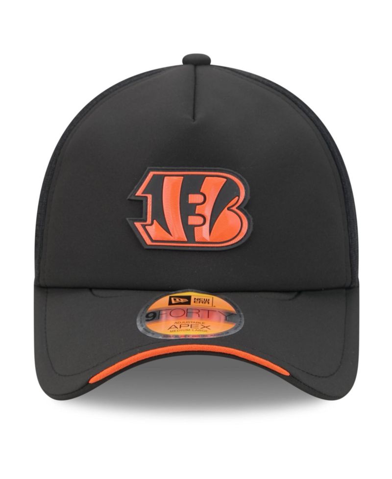 Men's Black Cincinnati Bengals 2026 Sideline Apex 9FORTY Adjustable Trucker Hat