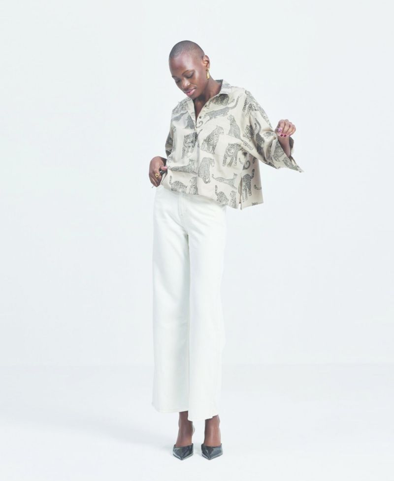Women's Oversized Cropped Button-down Shirt In Animal Print