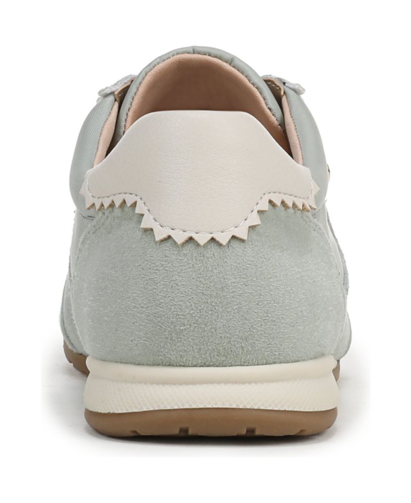 Women's Fearless Lace-up Sneakers