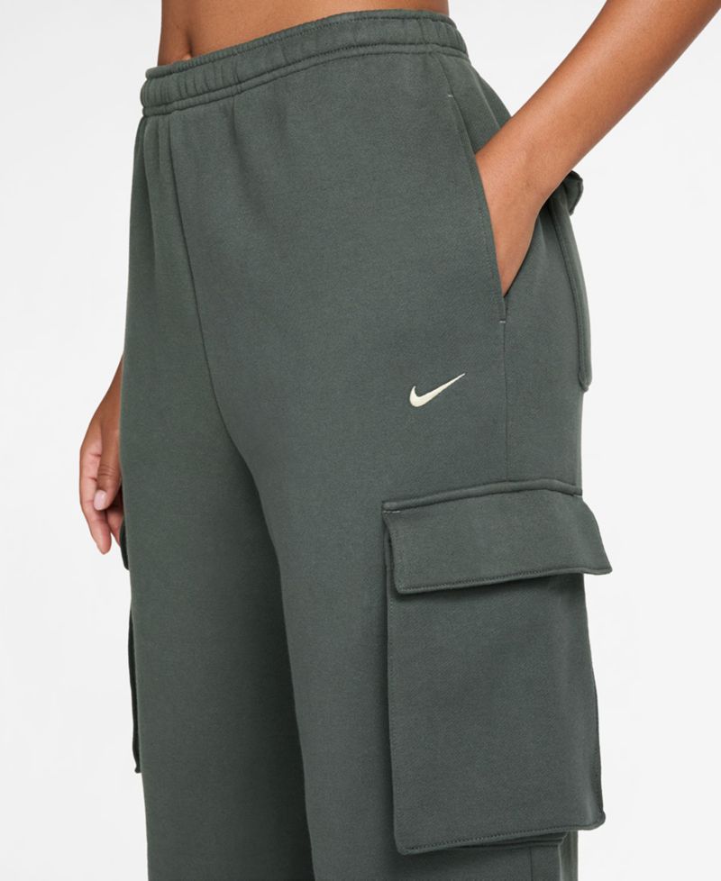 Women's High-Waisted Oversized Cargo Pants