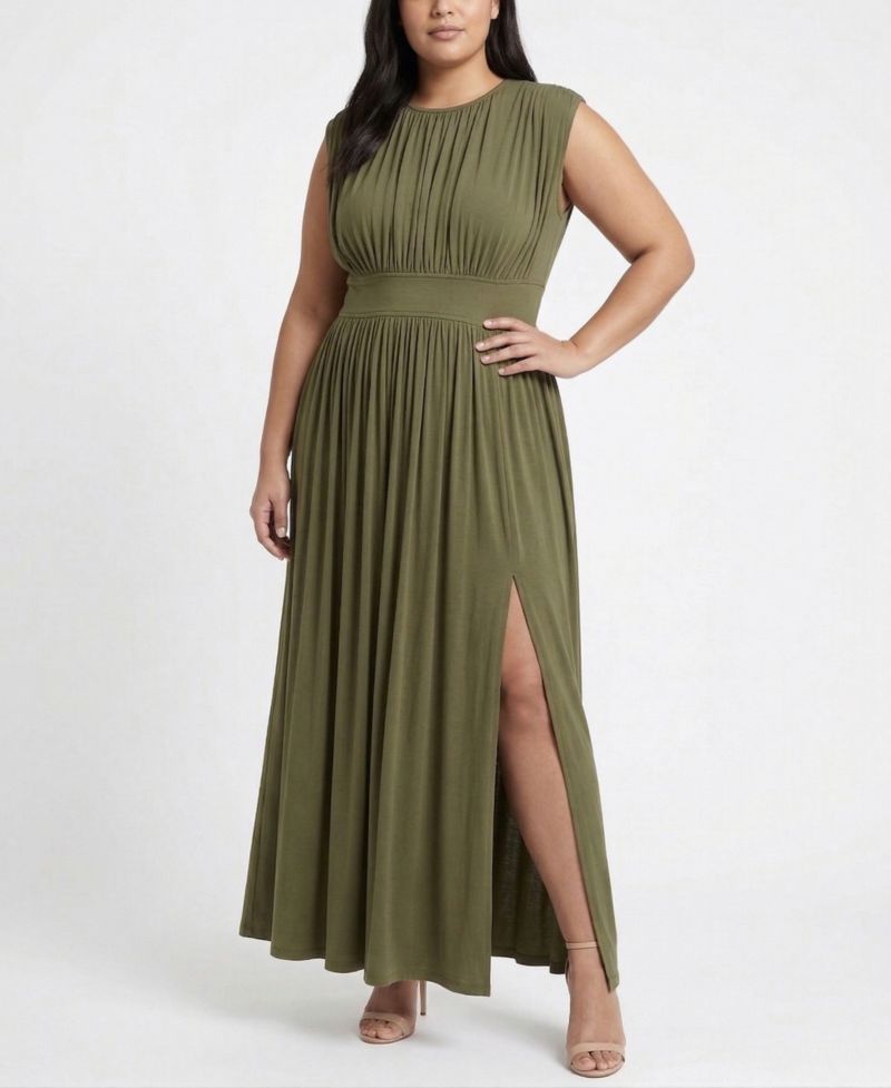 Plus Size Ruched Crewneck Maxi Dress