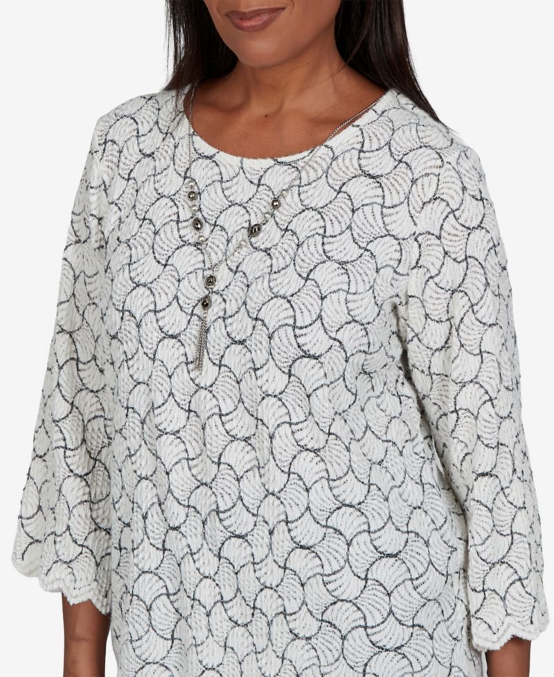 Women's Textured-Knit Scalloped-Hem Blouse