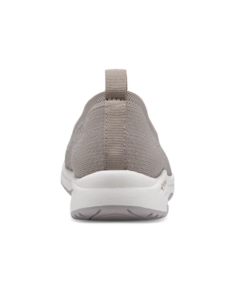 Women's Tech Round Toe Casual Slip-on Flats