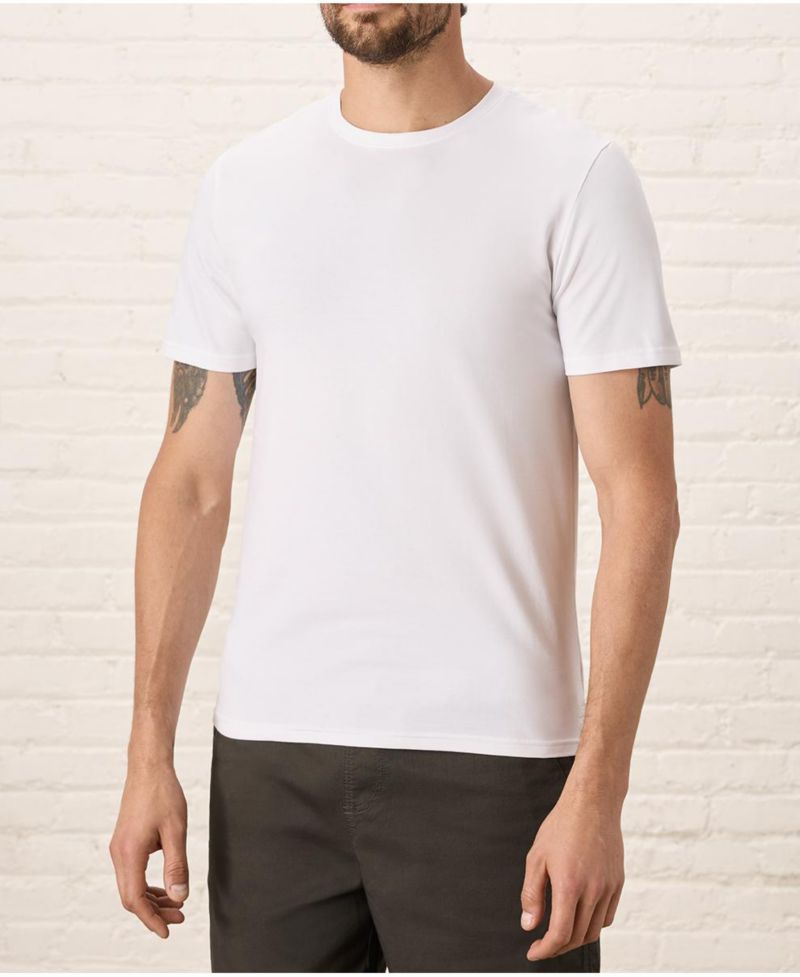 Men's Luxe Signature Slim Crew Neck Tee Made With Organic Cotton