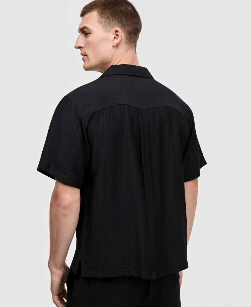 Men's Short-Sleeve Relaxed-Fit Crinkled Shirt