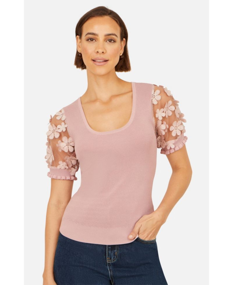 Women's Floral Applique Knitted Top