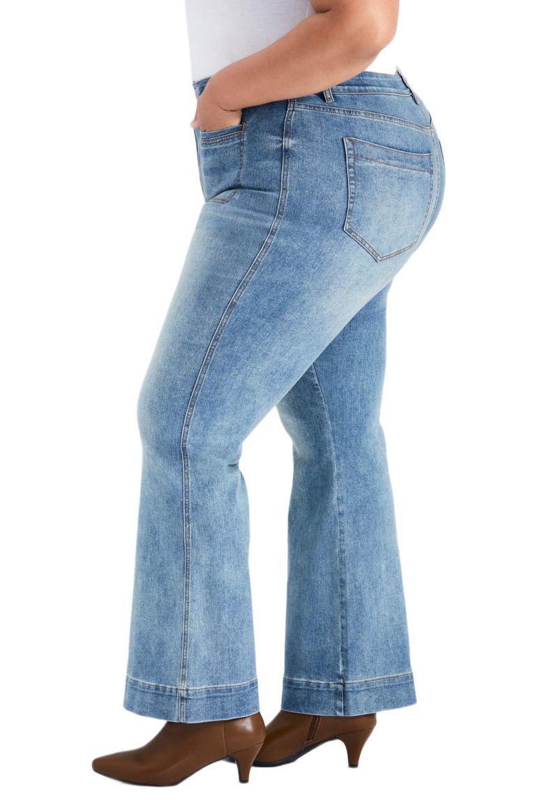 Women's Plus Size Emmy Flared Jean