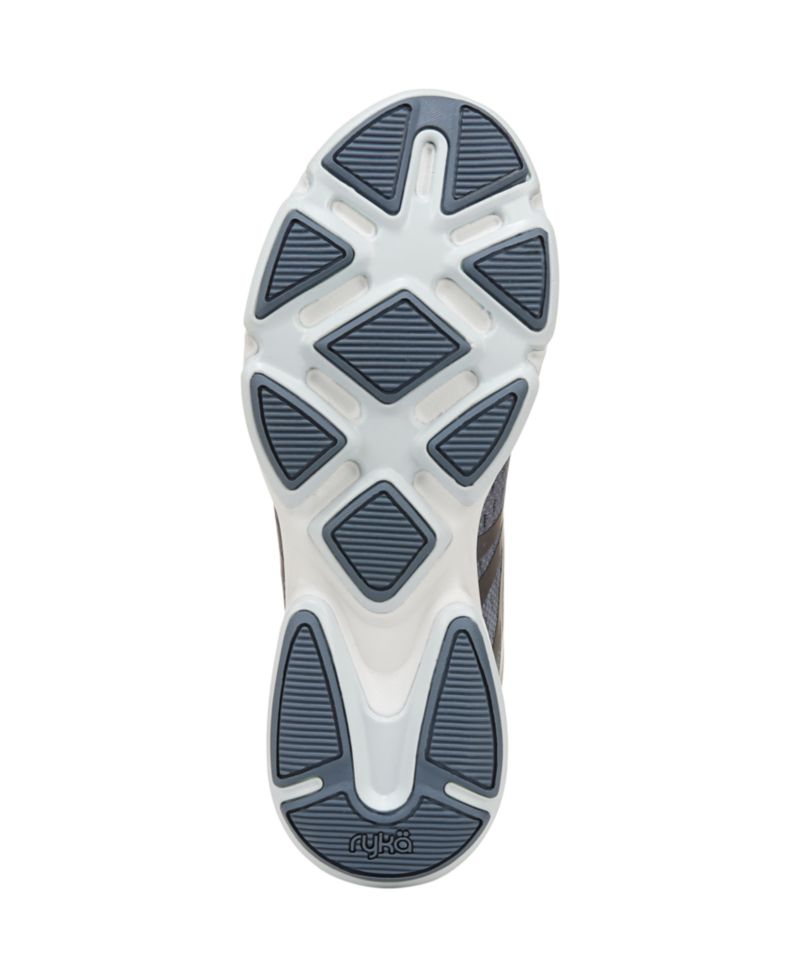 Women's Devotion Plus 3 Walking Sneakers