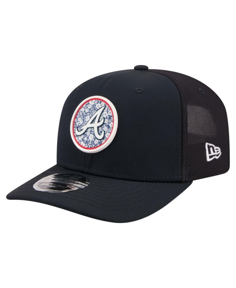 Men's Navy Atlanta Braves Floral Patch 9SEVENTY Adjustable Hat
