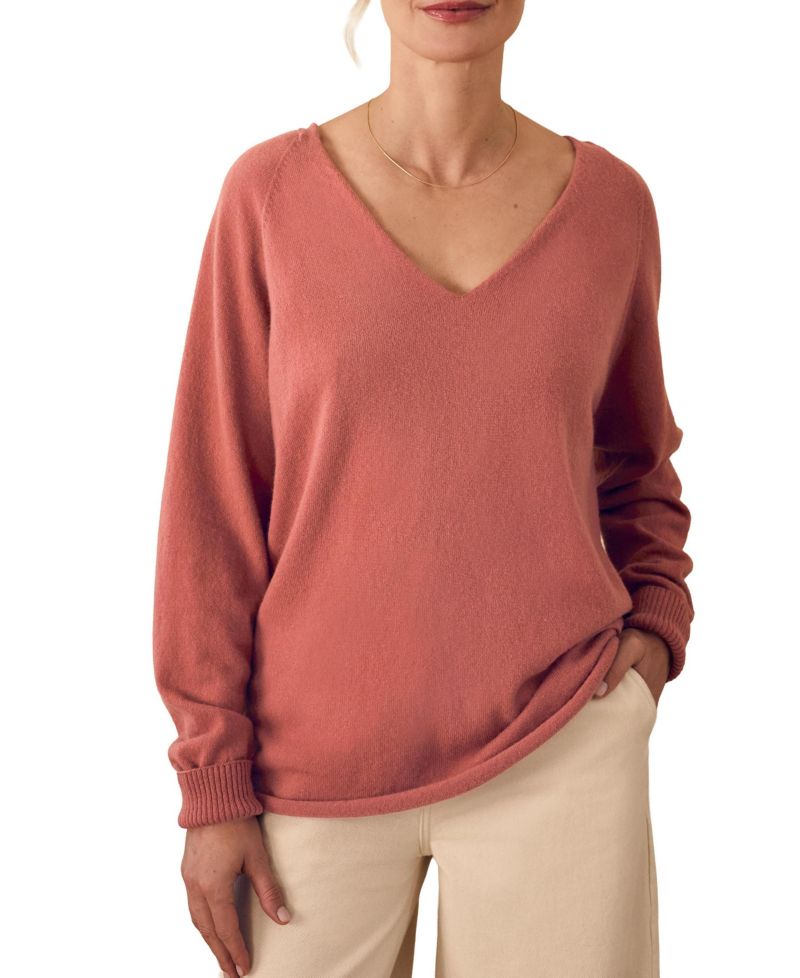 Women's Celtic and Co. British Geelong Relaxed V-Neck Sweater