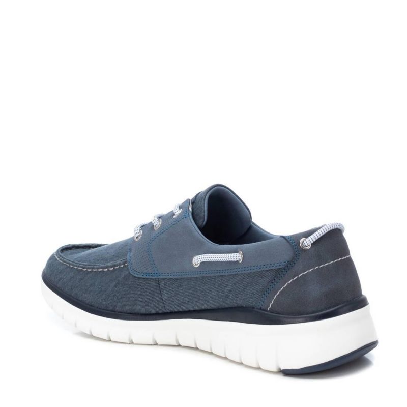 Men's casual boat shoes