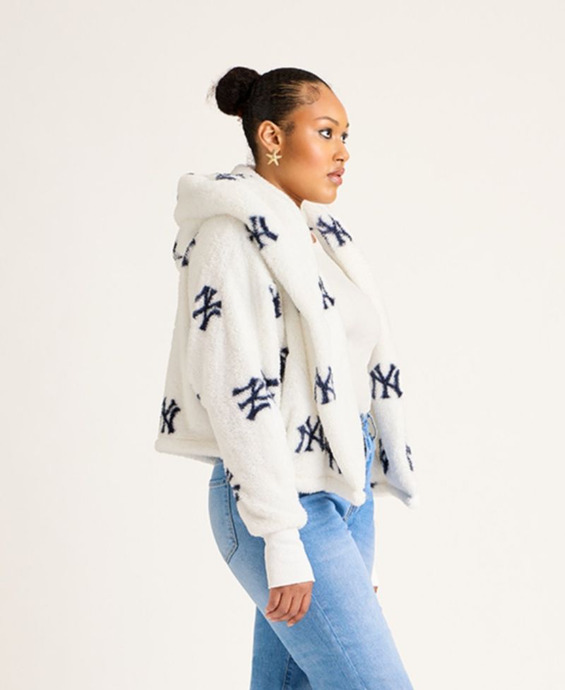 Women's White New York Yankees All Over Print Logo Cropped Lounger Lite Sherpa Jacket