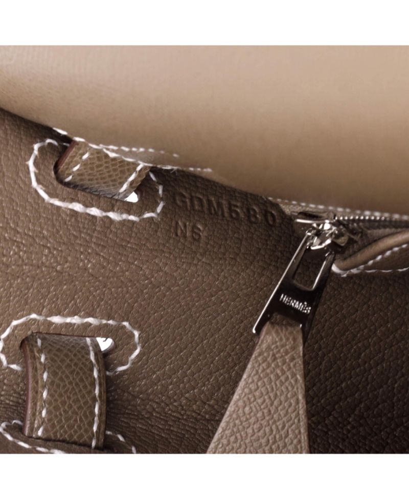 Kelly 25 Handbag Madame with Palladium Hardware
