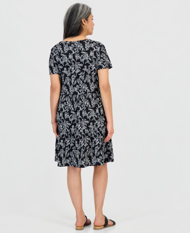 Petite Printed Short-Sleeve Tiered Knit Dress