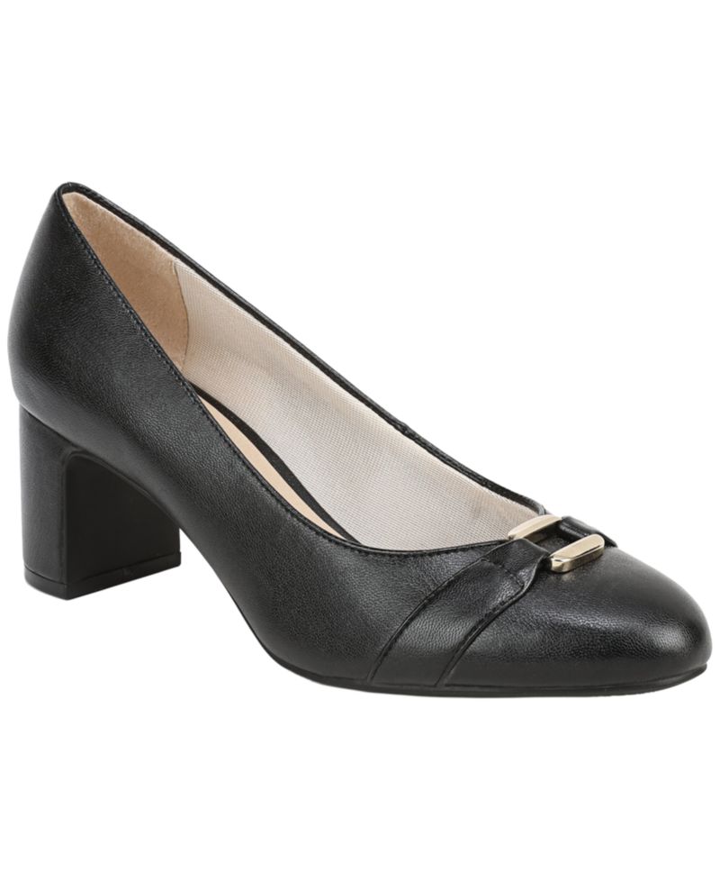 Women's Tavi Slip-On Pumps