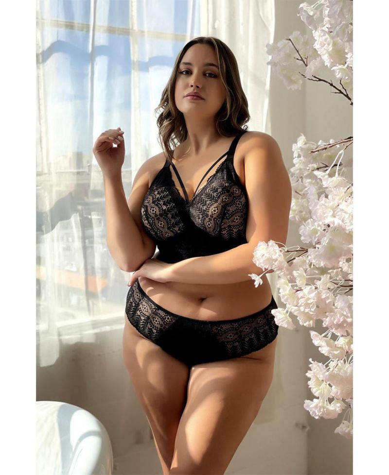 Women's Mia Wire-Free Padded Lace Bralette, Sandstone, 40H