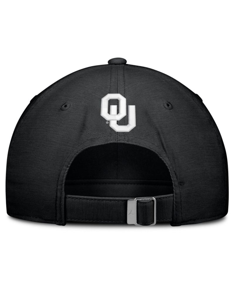 Men's and Women's Black Oklahoma Sooners 2026 On-Field Gameday Club Adjustable Hat