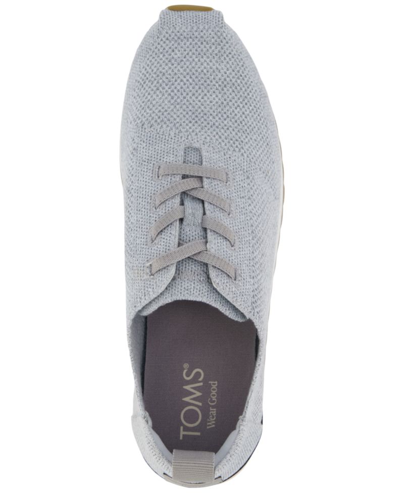 Women's Resident Plus Lace-Up Sneakers