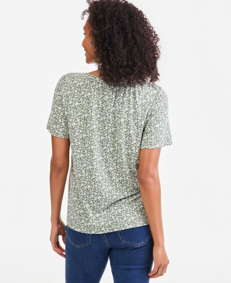 Petite Printed Split-Neck Flutter Sleeve Top