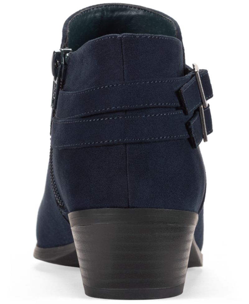 Women's Willaa Belt Block Heel Booties