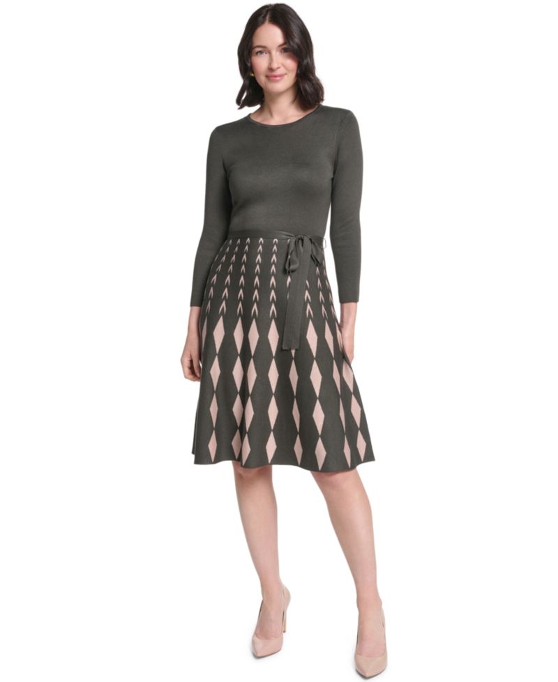 Women's 3/4 Sleeve Fit & Flare Dress