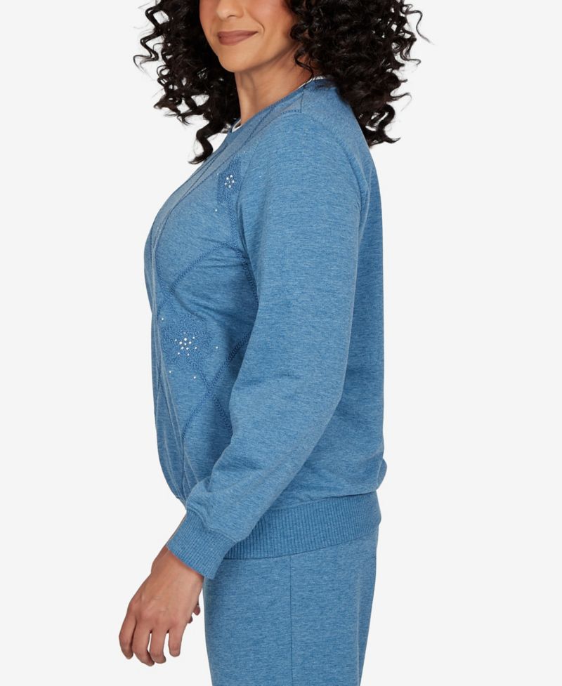 Women's Long-Sleeve Crewneck Argyle Pullover Top