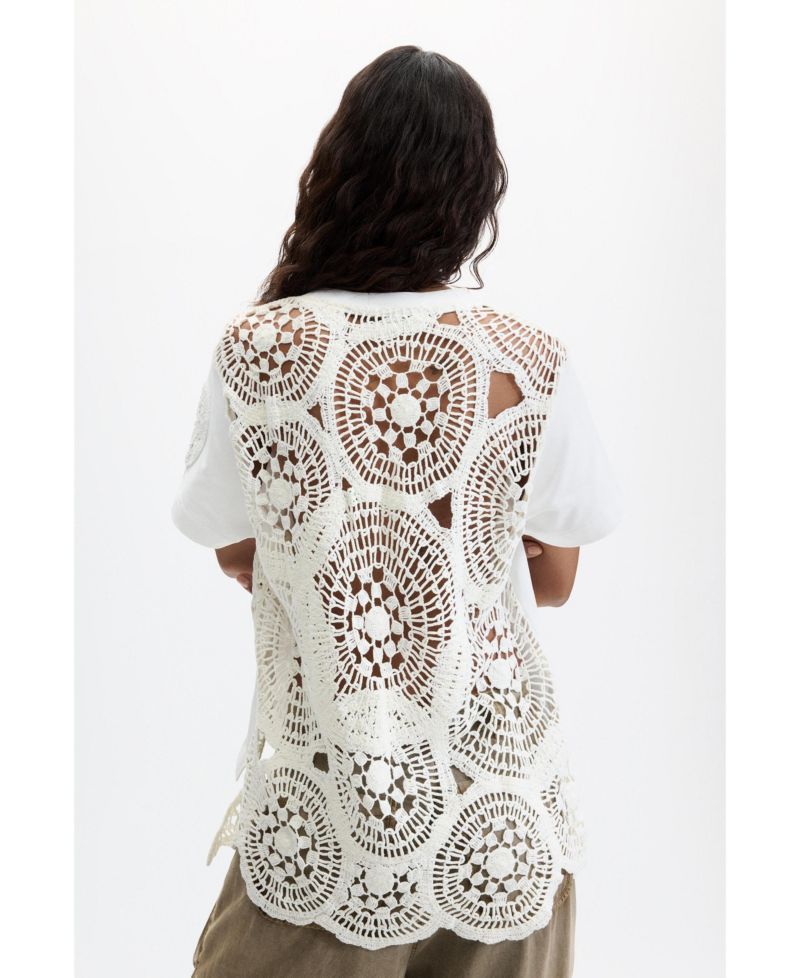 Women's Embroidered T-shirt