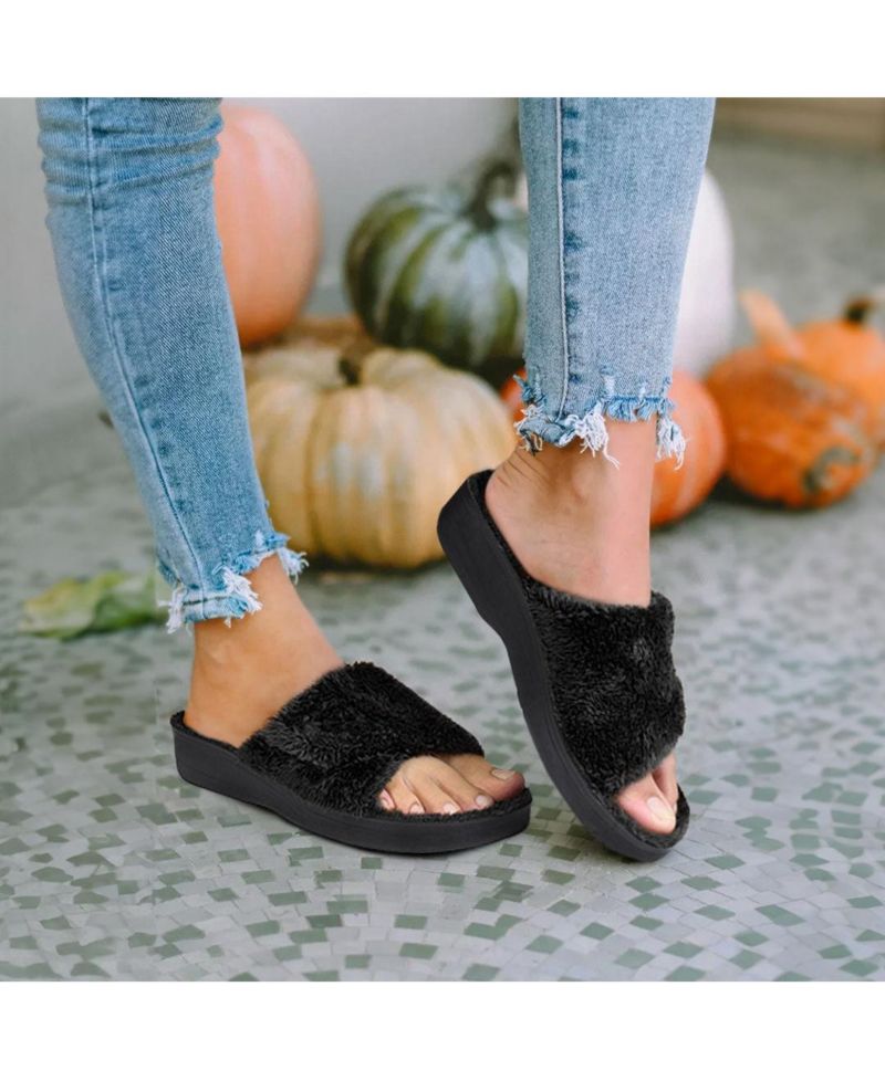 - Gemma Warm Women's Slipper